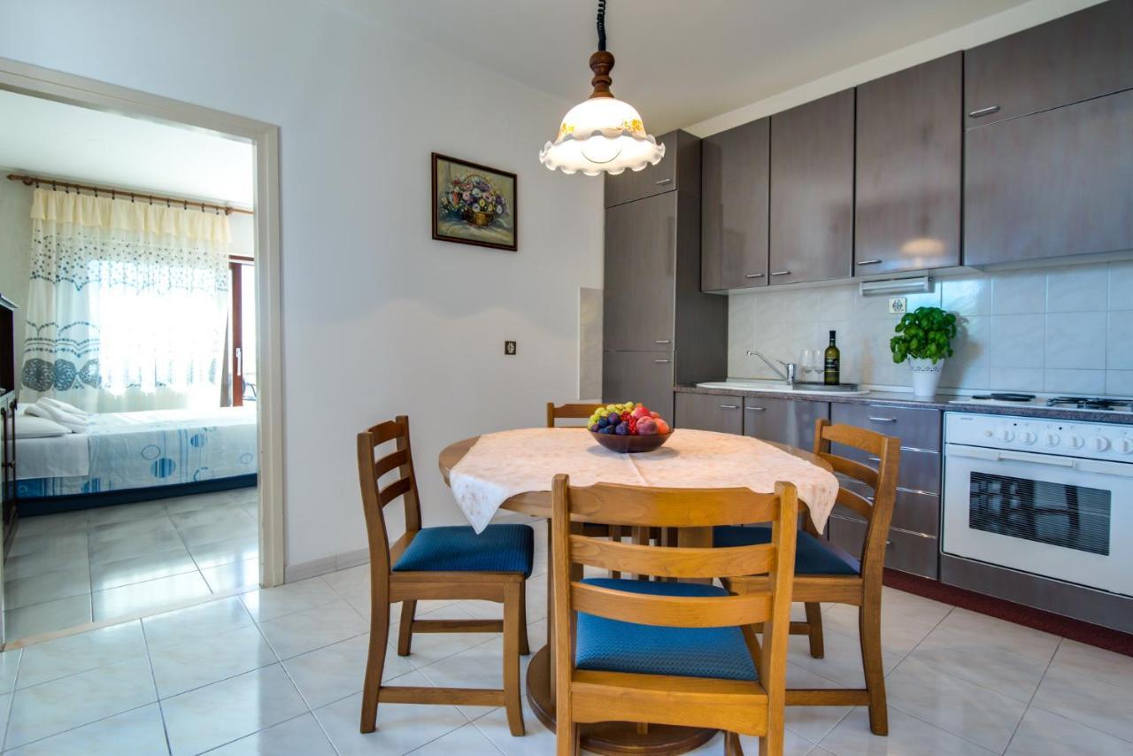 Bellavista Apartment